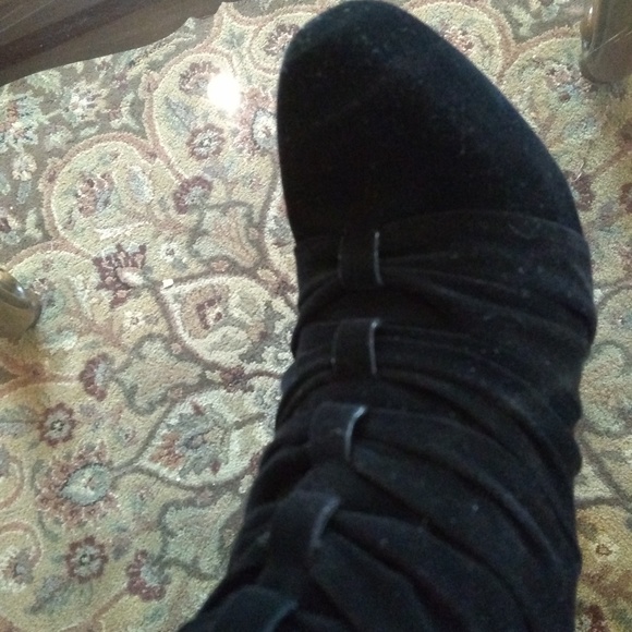 Cupid brand new black boots - Picture 3 of 3